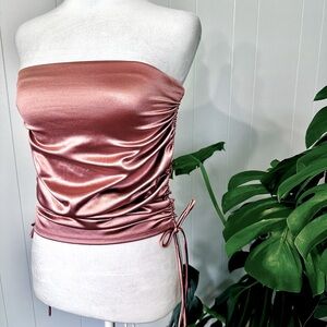 🛍️ Windsor  Adjustable side strapless top size Small